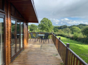 Hazel Lodge luxury log cabin